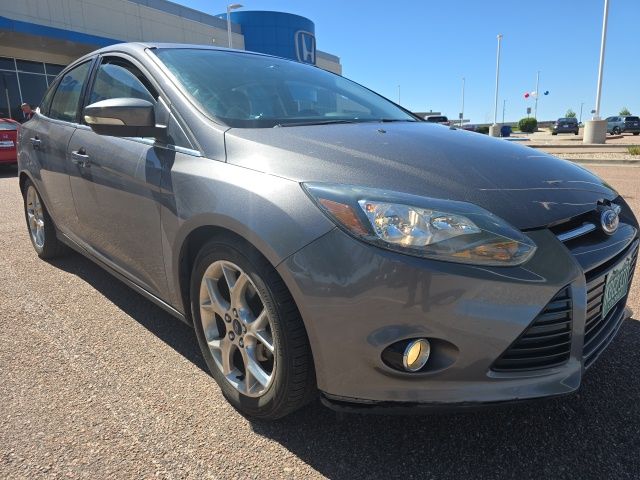 2014 Ford Focus Sedan Titanium's photo