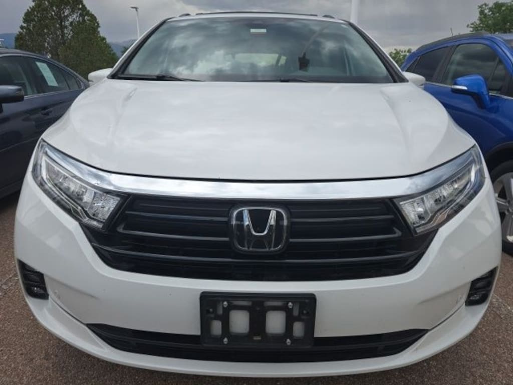 Used 2023 Honda Odyssey Touring Van