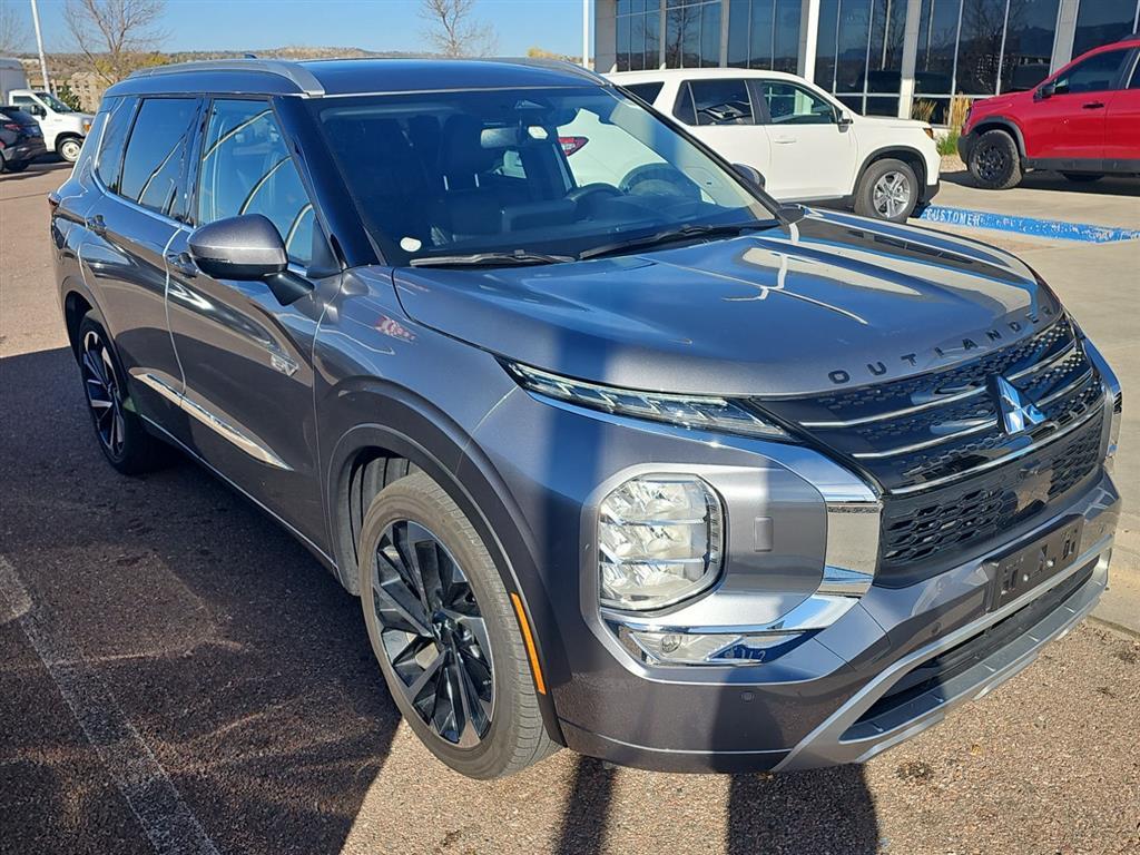 2023 Mitsubishi Outlander PHEV SEL photo 4