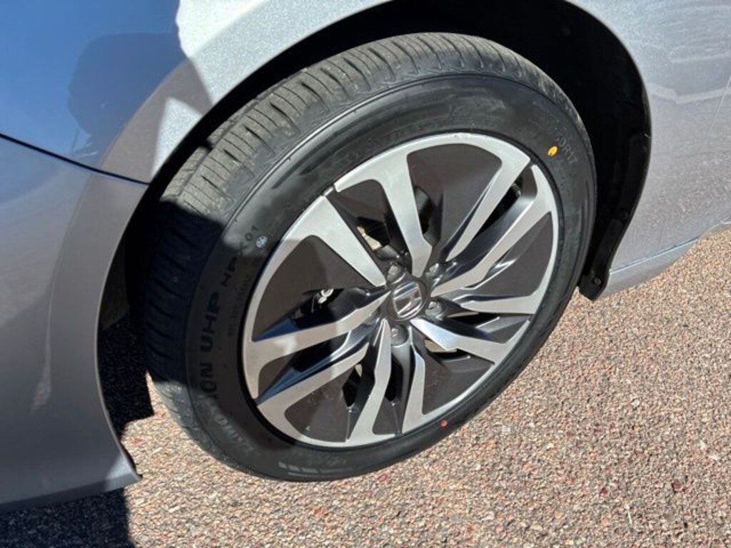 Certified 2018 Honda Accord Hybrid Touring Sedan