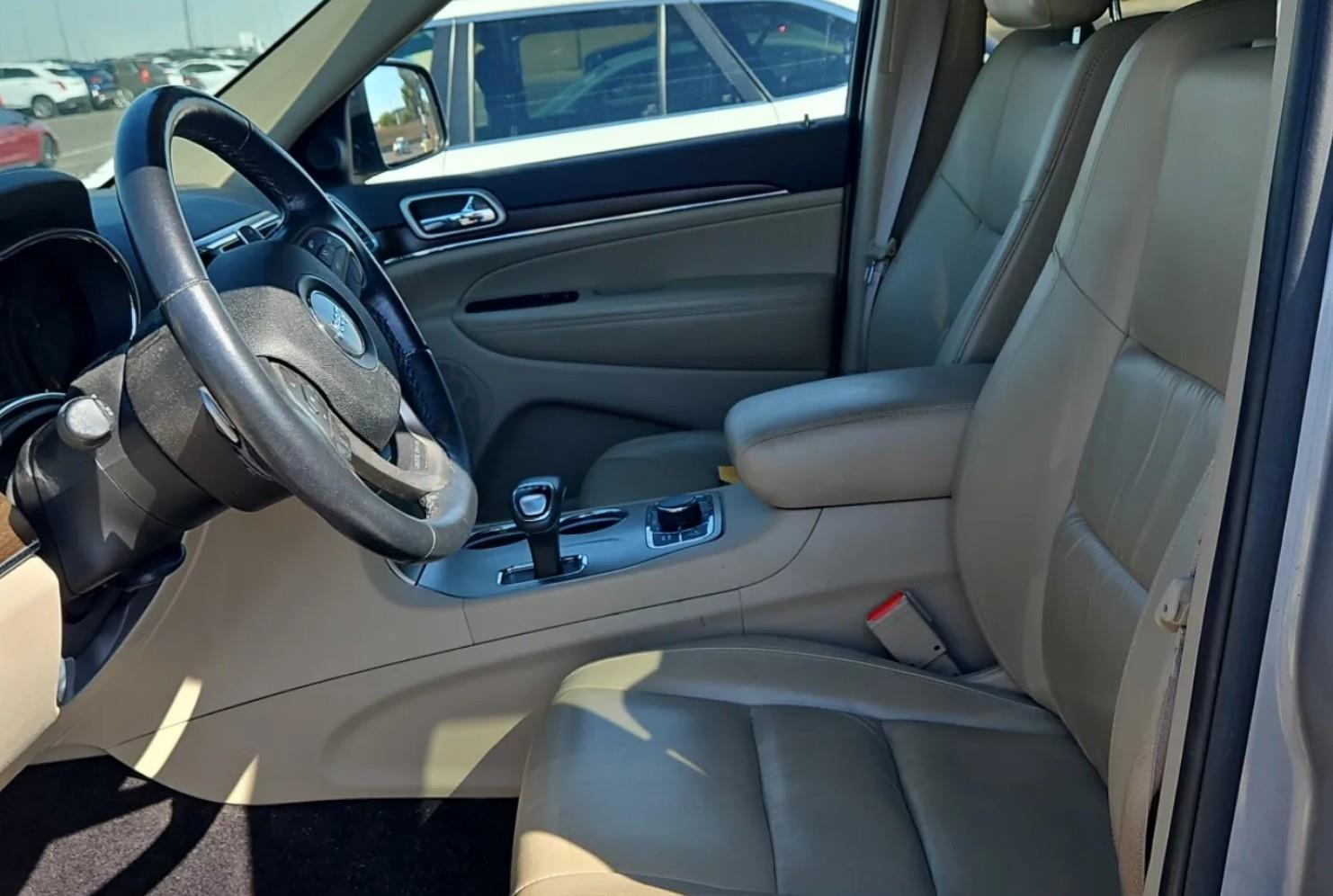 2015 Jeep Grand Cherokee Limited photo 4