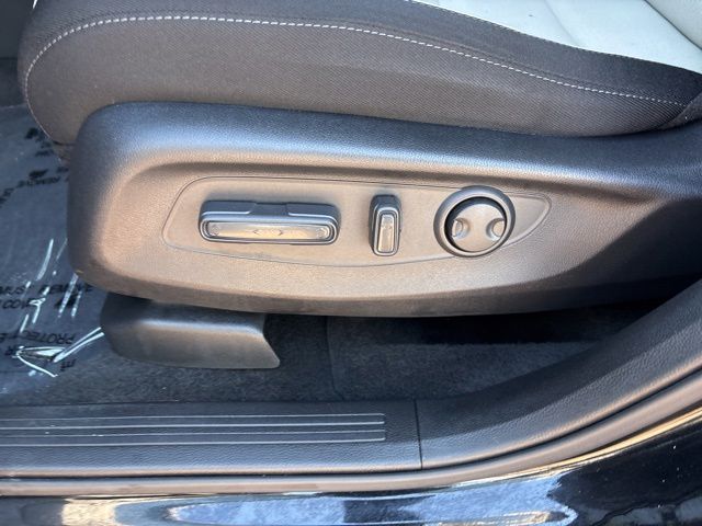 2025 Honda CR-V EX - Photo 6