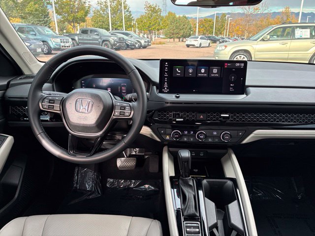 2025 Honda Accord Hybrid EX-L - Photo 26