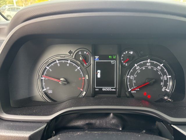2021 Toyota 4Runner SR5 Premium - Photo 18