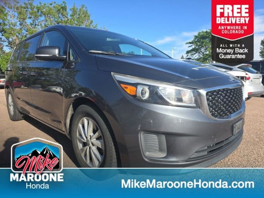 Used 2017 Kia Sedona LX Van Passenger Van