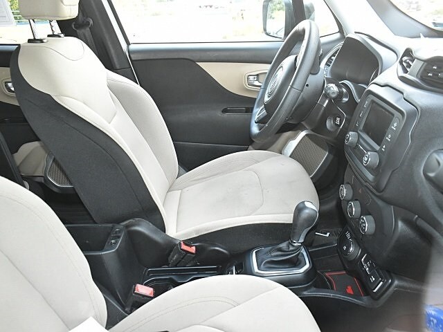 2018 Jeep Renegade Sport photo 2