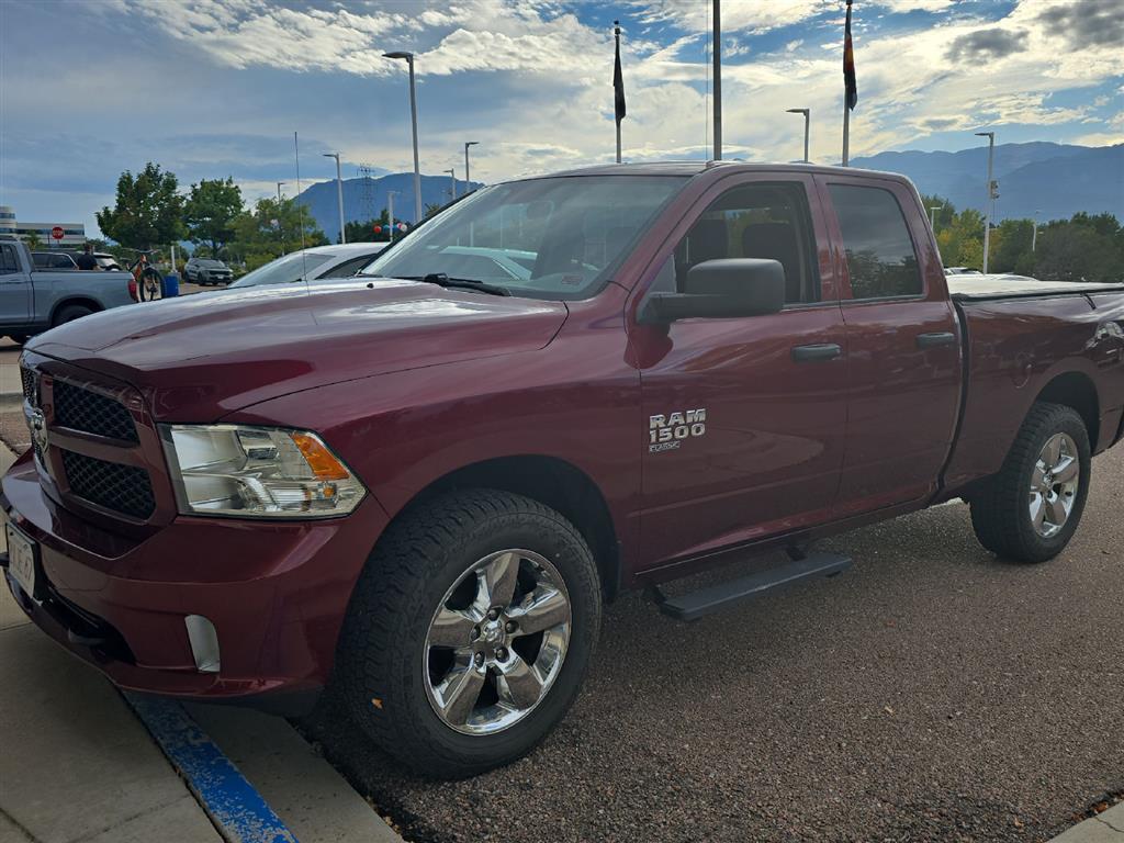 2019 Ram 1500 Classic Express photo 3