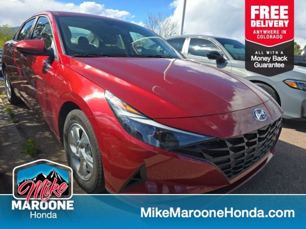 Used 2023 Hyundai Elantra SE Sedan