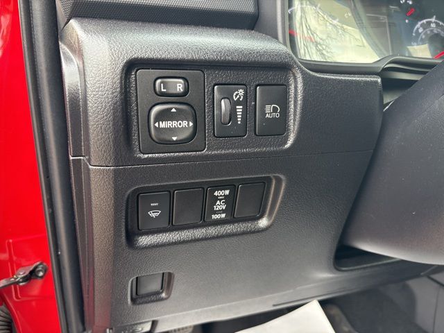 2021 Toyota 4Runner SR5 Premium - Photo 9