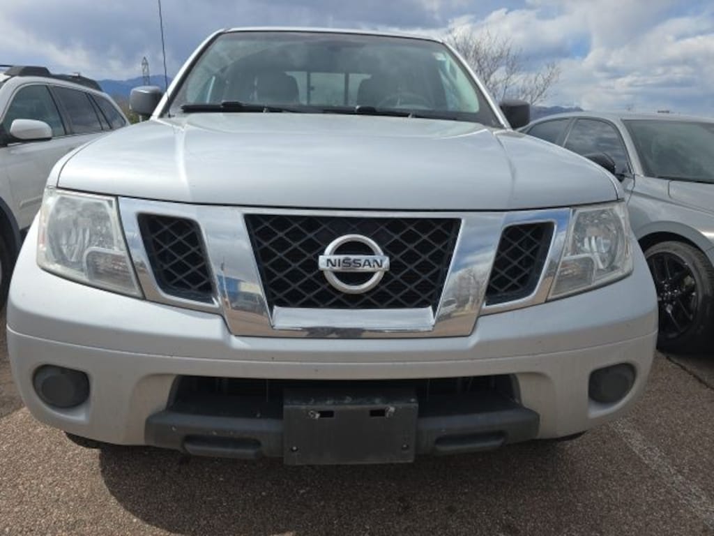 Used 2019 Nissan Frontier SV Truck Crew Cab