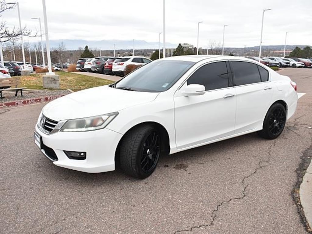 Used 2015 Honda Accord EX-L V6 w/Navi Sedan