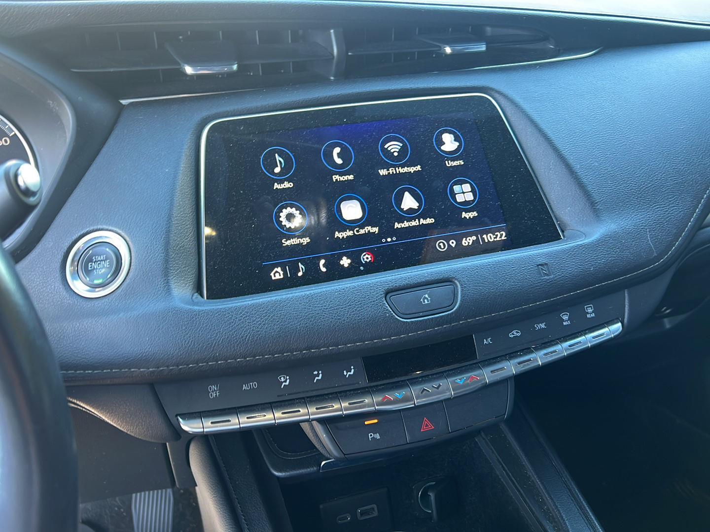 2021 Cadillac XT4 Premium Luxury photo 4