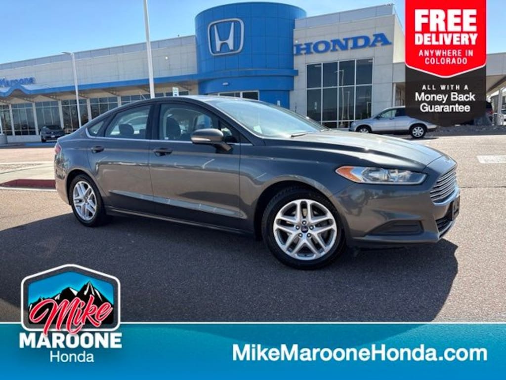 Used 2015 Ford Fusion SE Sedan