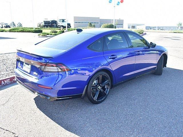 2023 Honda Accord Hybrid Sport-L photo 3