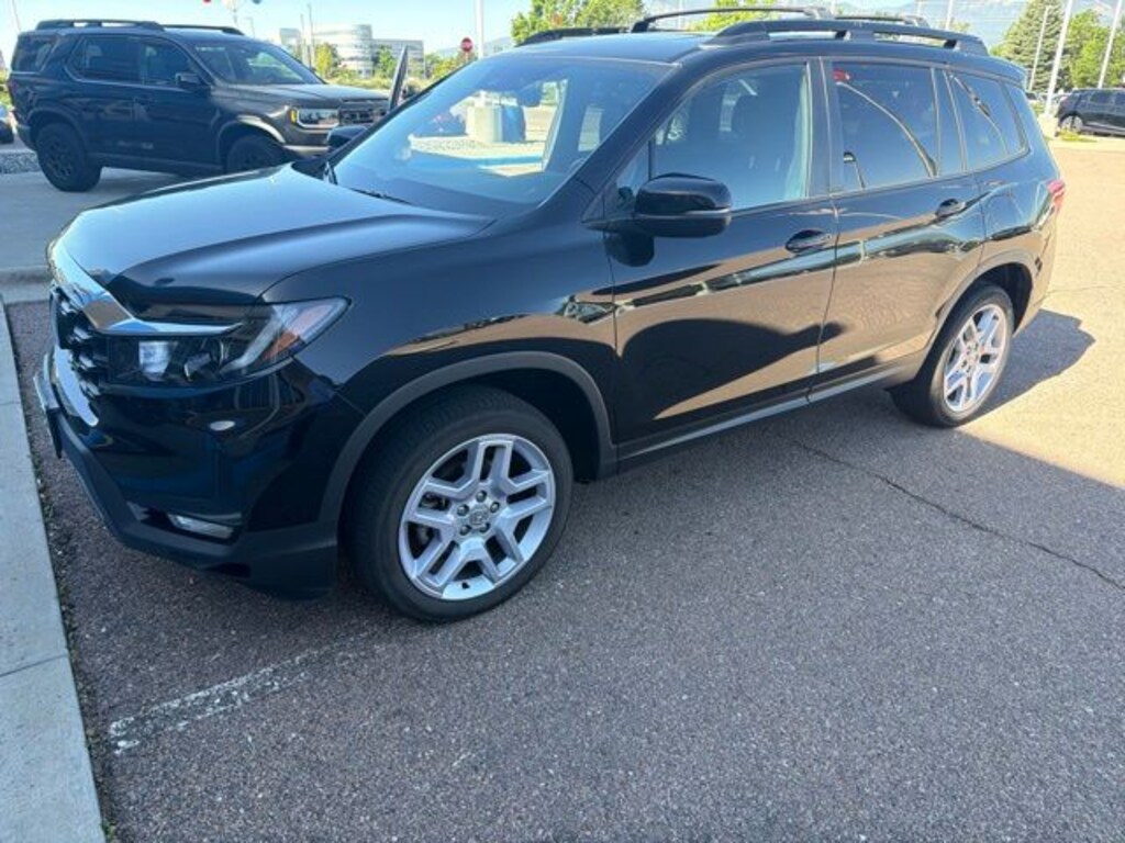Used 2025 Honda Passport EX-L SUV