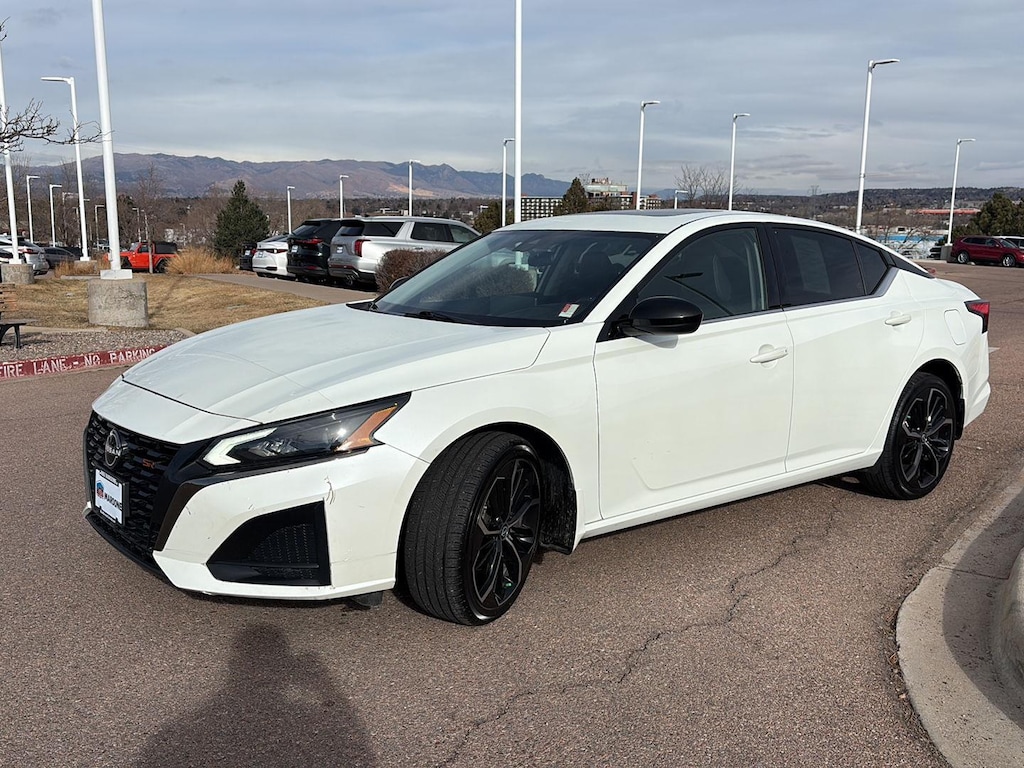 Used 2023 Nissan Altima 2.5 SR Sedan