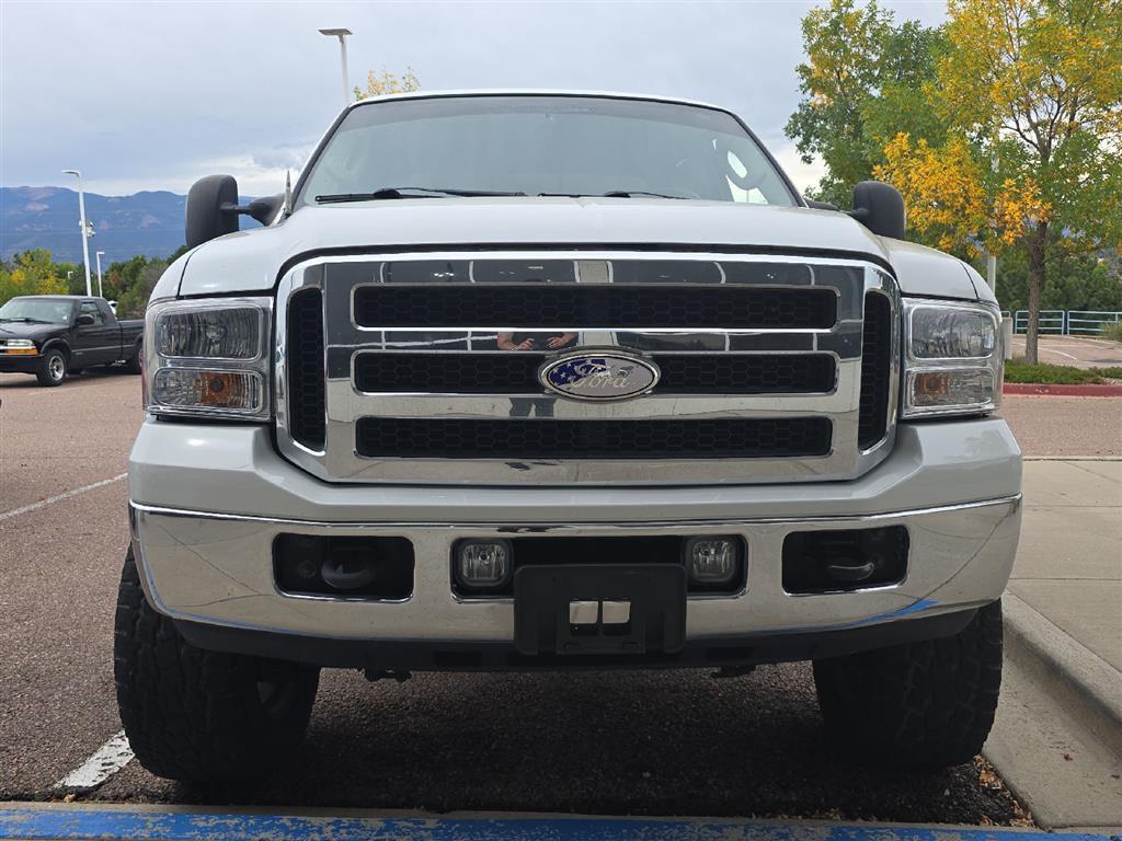 2006 Ford F-250 Lariat photo 2