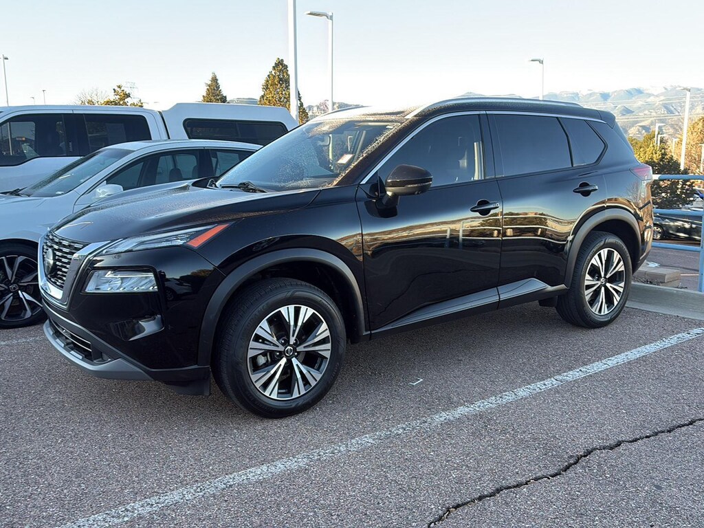 Used 2021 Nissan Rogue SV SUV
