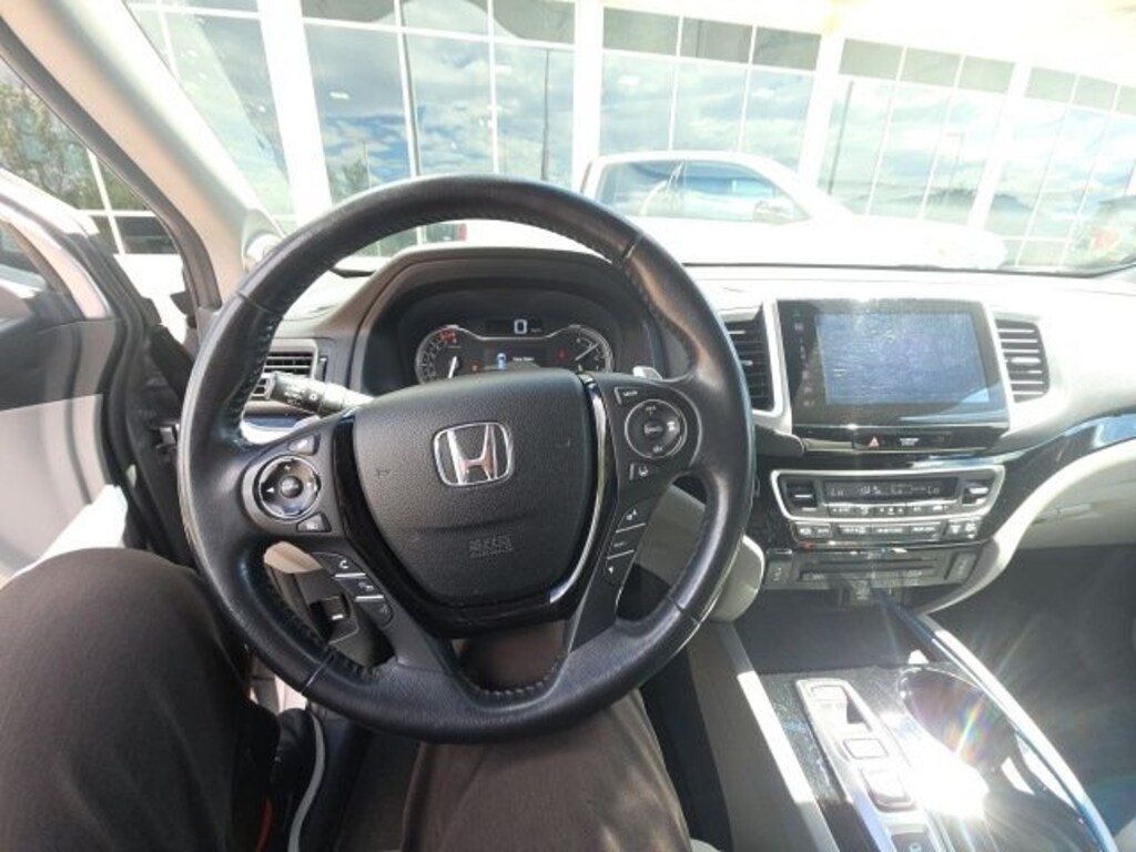 Used 2016 Honda Pilot Touring SUV