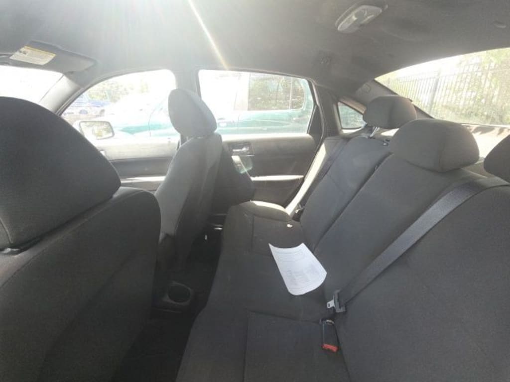 Used 2010 Ford Focus SES Sedan