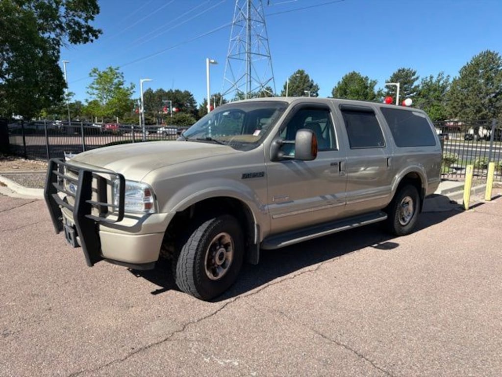 Used 2005 Ford Excursion Limited SUV