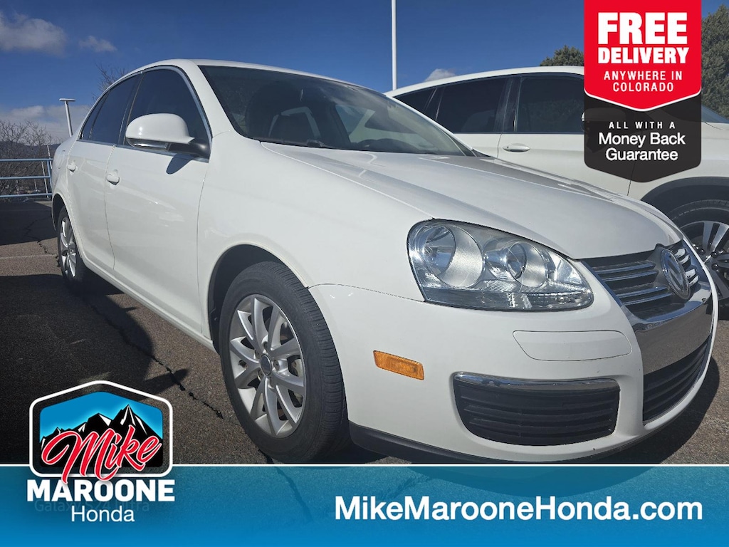 Used 2010 Volkswagen Jetta SE Sedan
