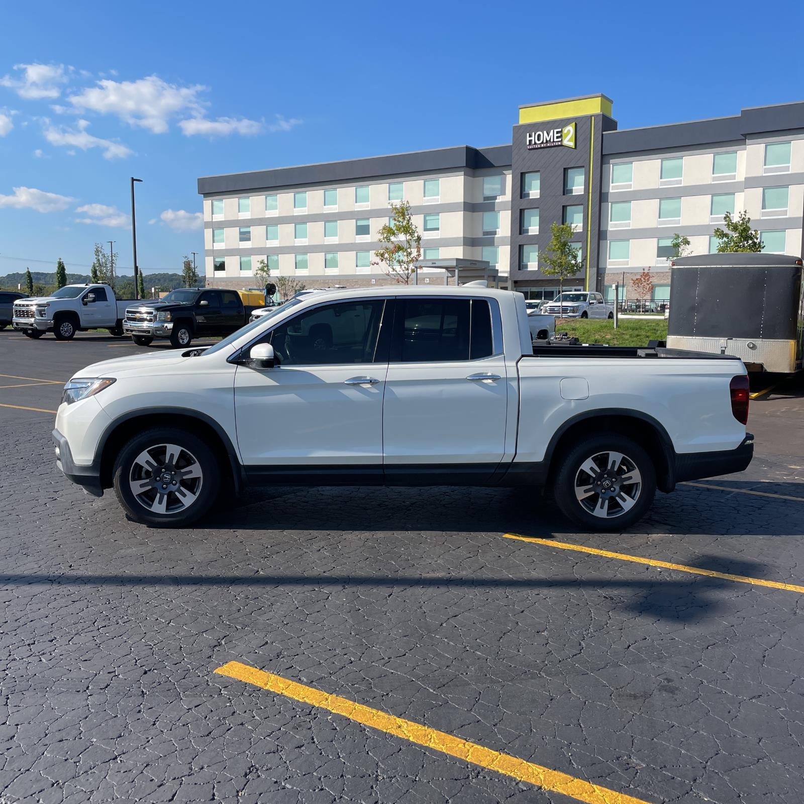 2019 Honda Ridgeline RTL-E photo 4