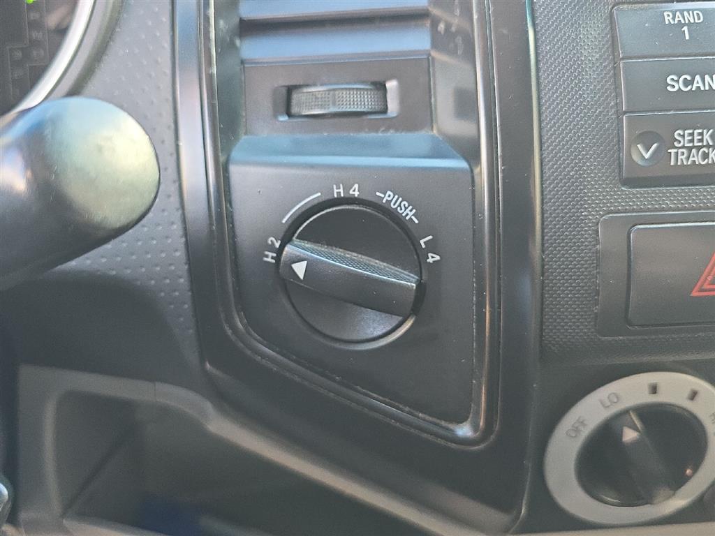 2011 Toyota Tacoma Base photo 4