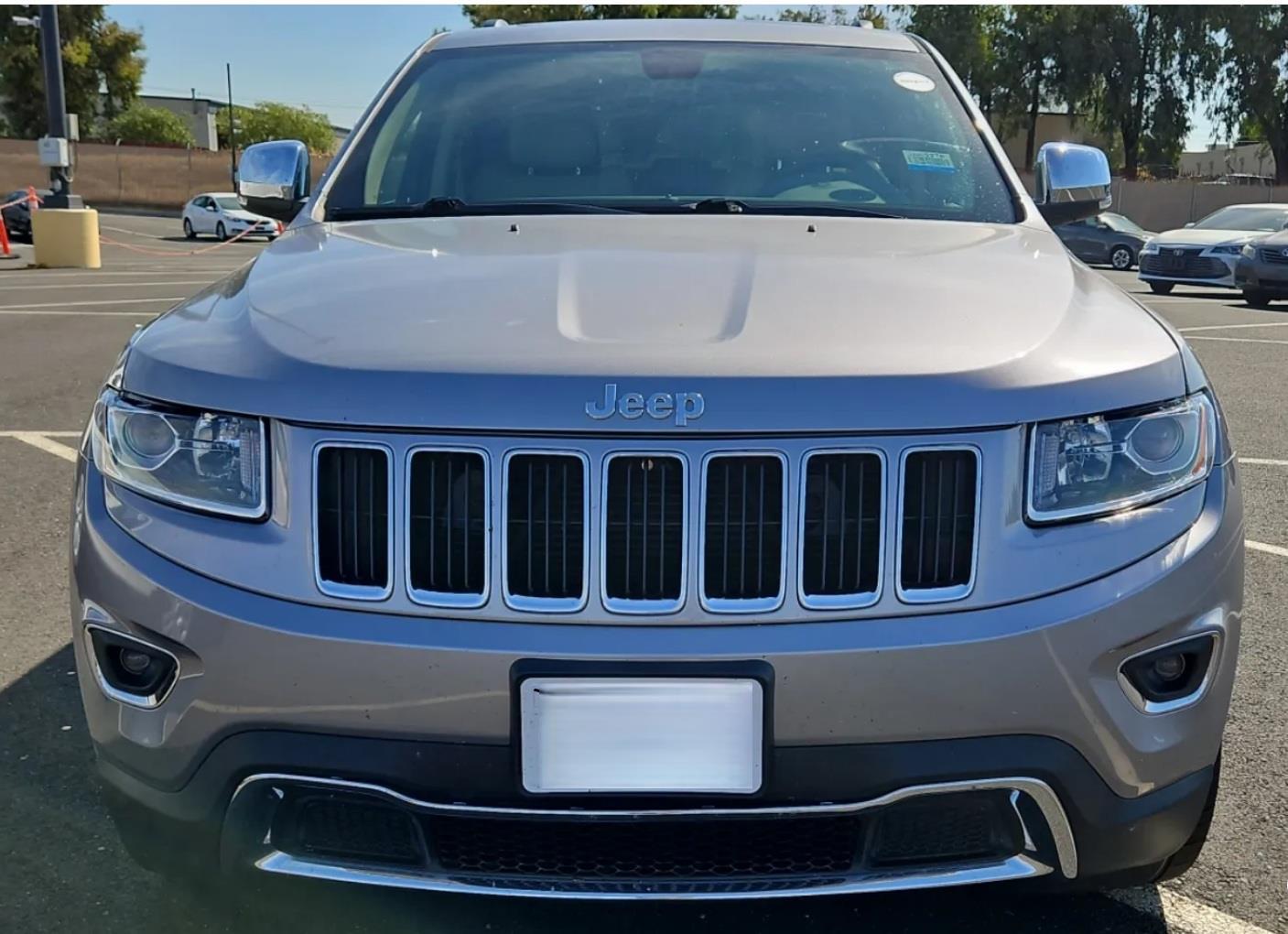 2015 Jeep Grand Cherokee Limited photo 2