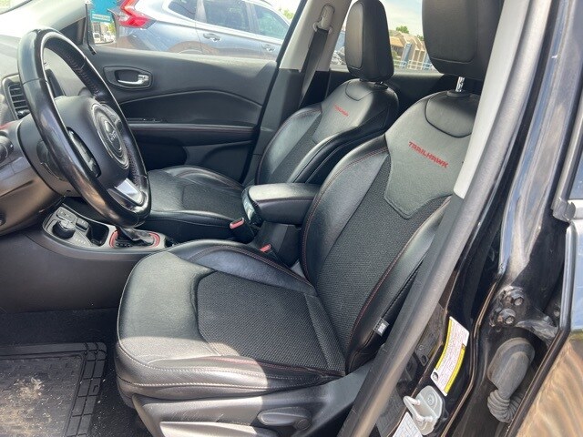 2020 Jeep Compass Trailhawk photo 3