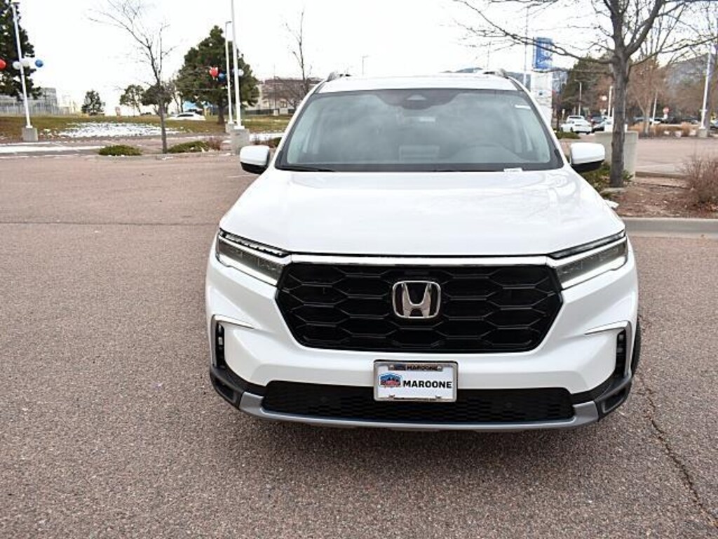 New 2025 Honda Pilot Touring SUV
