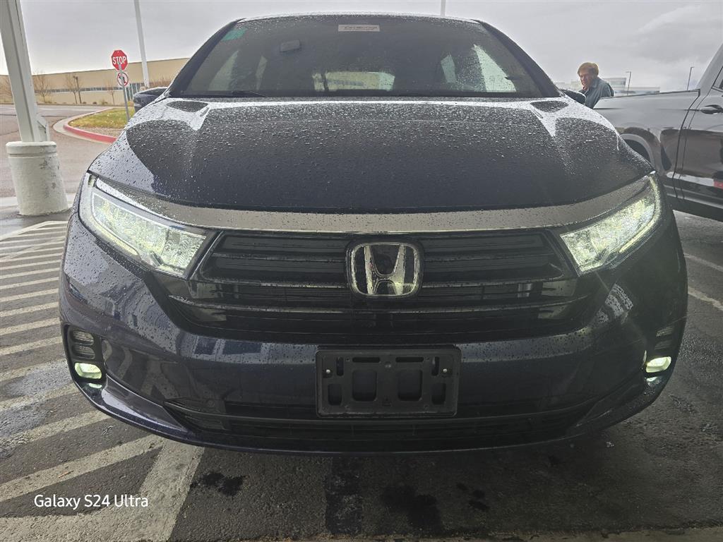 2022 Honda Odyssey EX-L photo 2