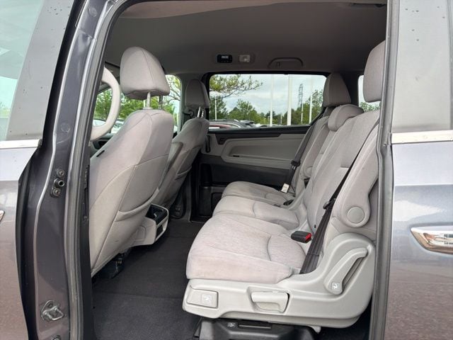 2018 Honda Odyssey EX - Photo 19