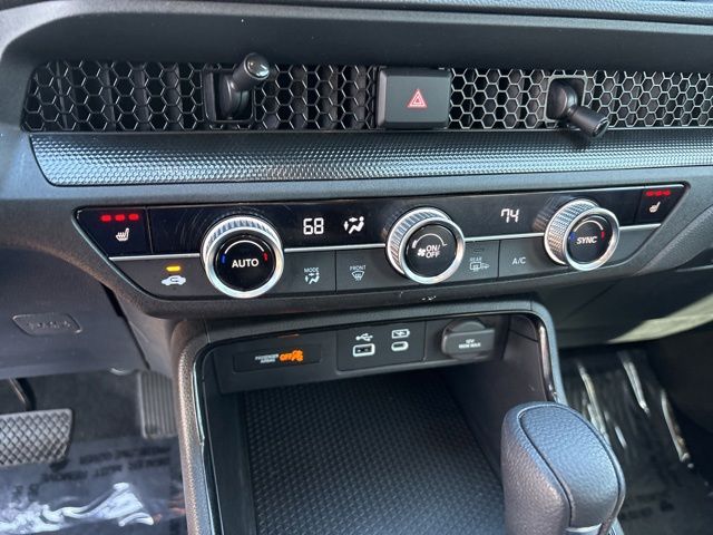 2025 Honda CR-V EX - Photo 12