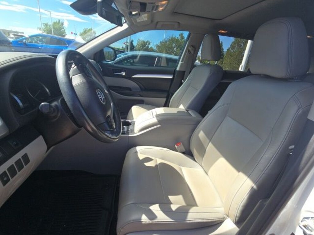 Used 2019 Toyota Highlander XLE SUV