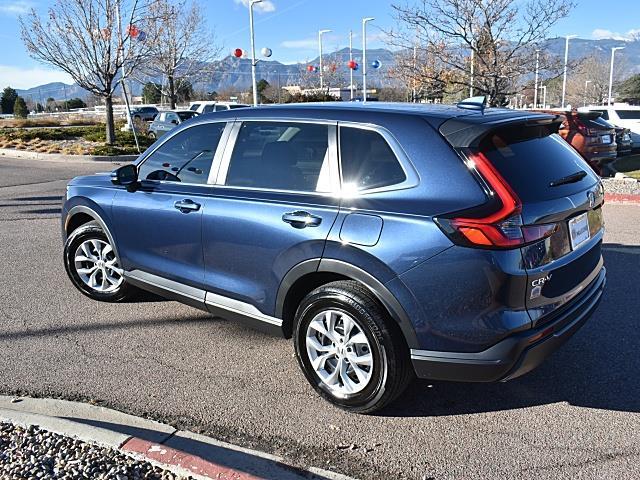 2025 Honda CR-V LX photo 3