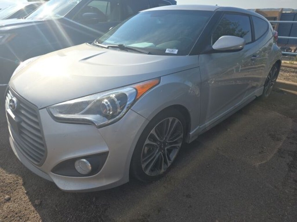 Used 2017 Hyundai Veloster Turbo Hatchback