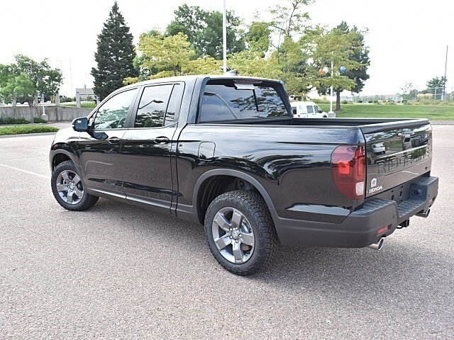 2025 Honda Ridgeline TrailSport photo 4