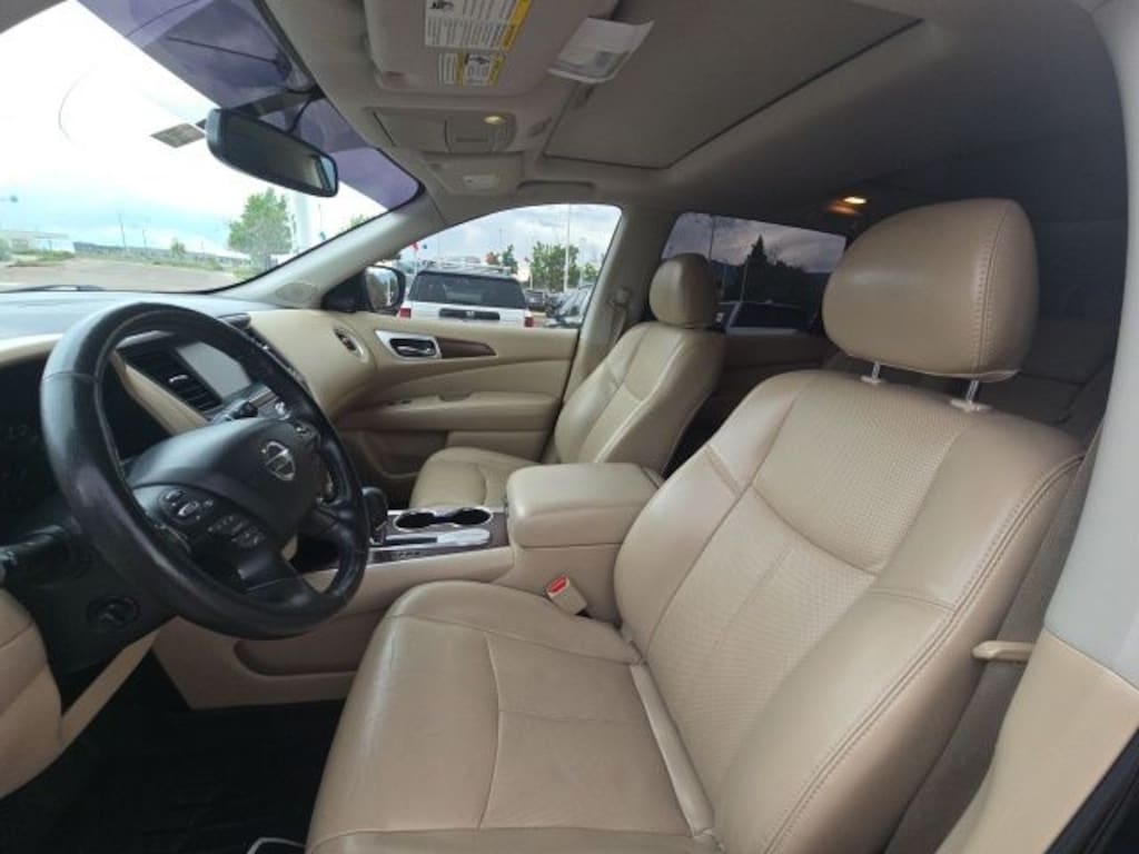 Used 2020 Nissan Pathfinder Platinum SUV