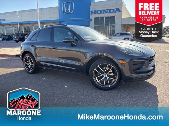 2024 Porsche Macan Base