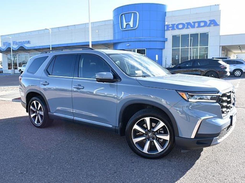Used 2023 Honda Pilot Elite SUV