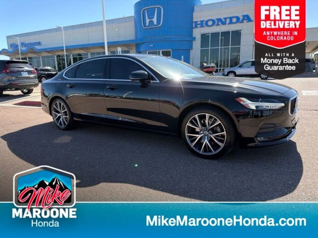 Used 2018 Volvo S90 T5 Momentum Sedan