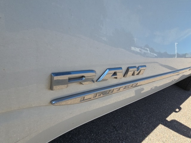 Used 2020 RAM Ram 1500 Pickup Limited with VIN 1C6SRFHT6LN293062 for sale in Colorado Springs, CO