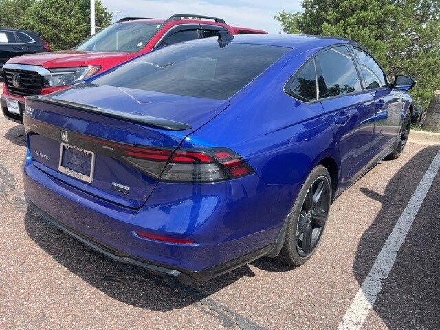 2023 Honda Accord Hybrid Sport-L photo 2