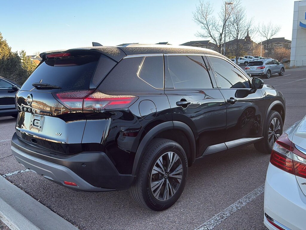 Used 2021 Nissan Rogue SV SUV