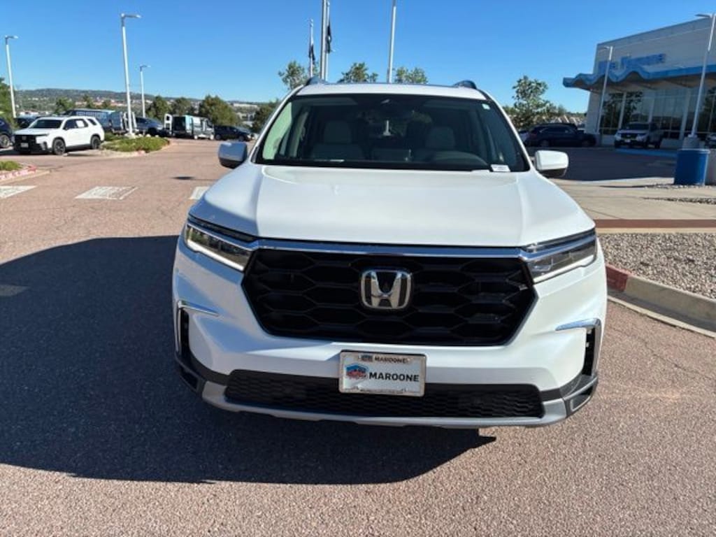Certified 2025 Honda Pilot Touring SUV