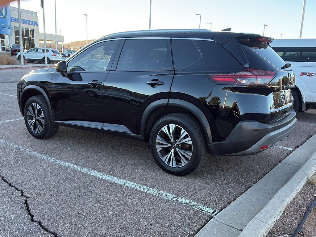 Used 2021 Nissan Rogue SV SUV