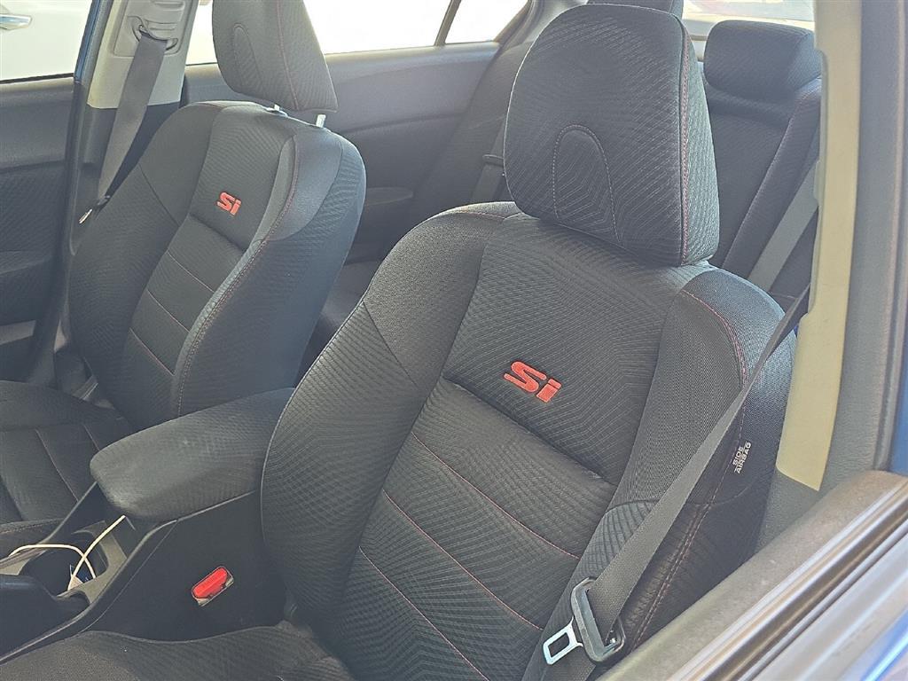 2012 Honda Civic Si photo 3