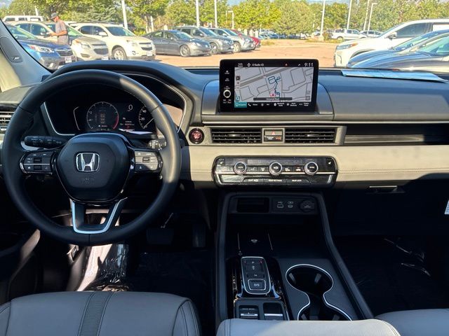 2025 Honda Pilot Touring - Photo 27