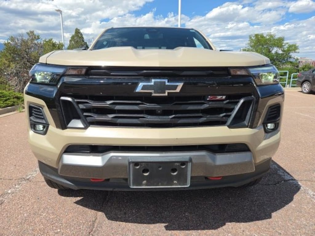 Used 2024 Chevrolet Colorado Z71 Truck Crew Cab